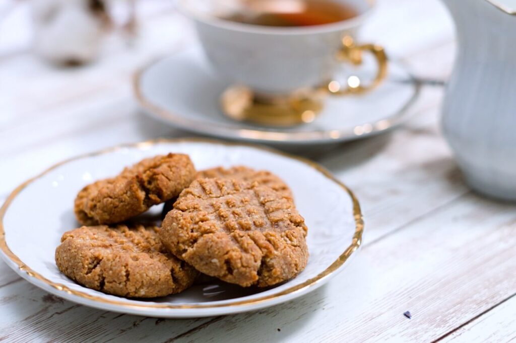 cookies served with tea. 