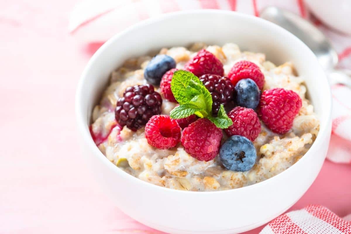 porridge with berries.