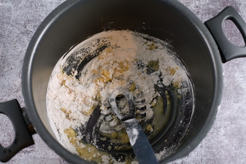 first step of bechamel sauce in teflon pan. 